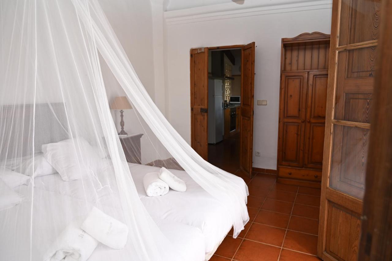 Finca Sa Cova Vella Manacor  Buitenkant foto