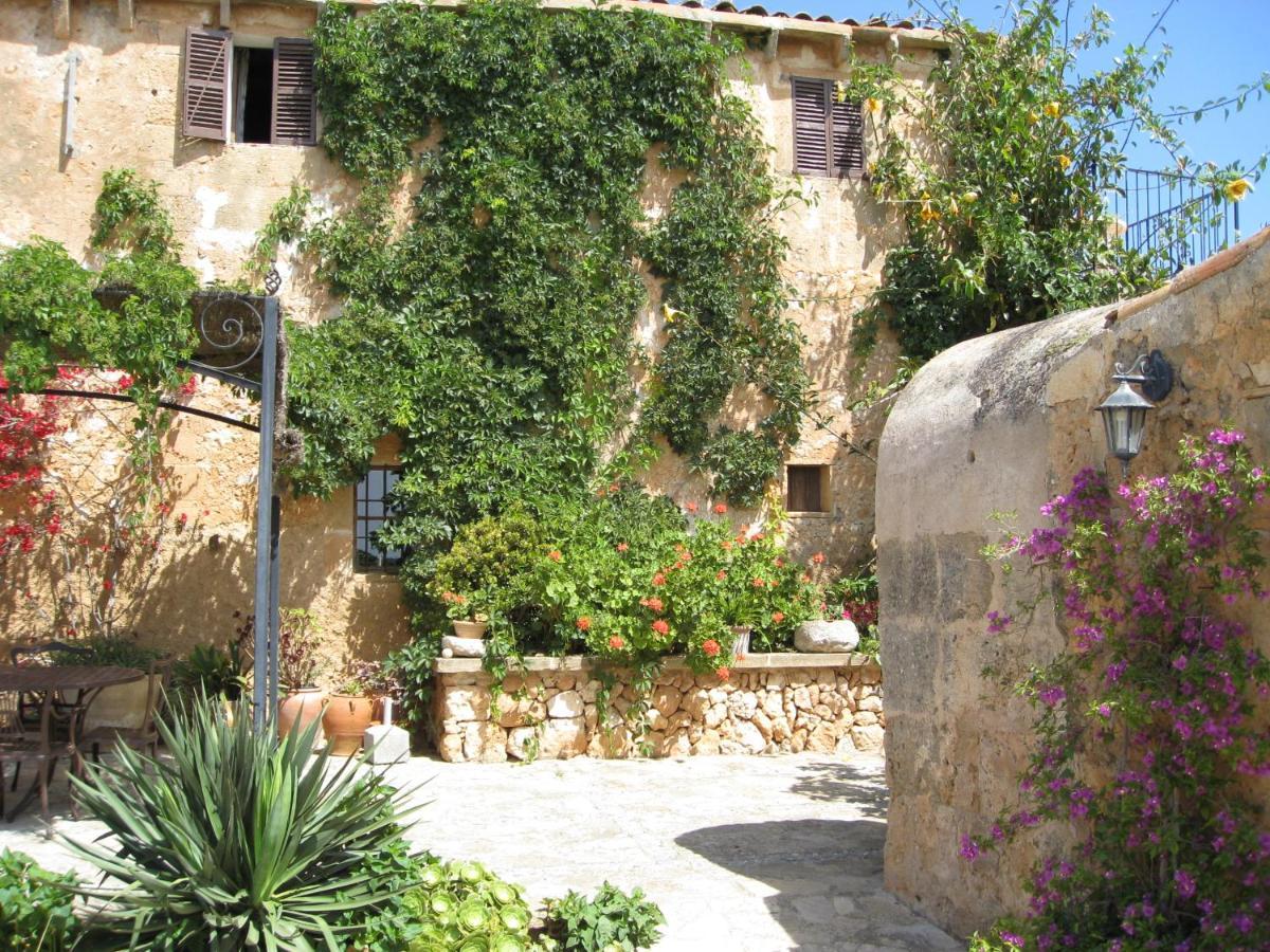 Finca Sa Cova Vella Manacor  Buitenkant foto
