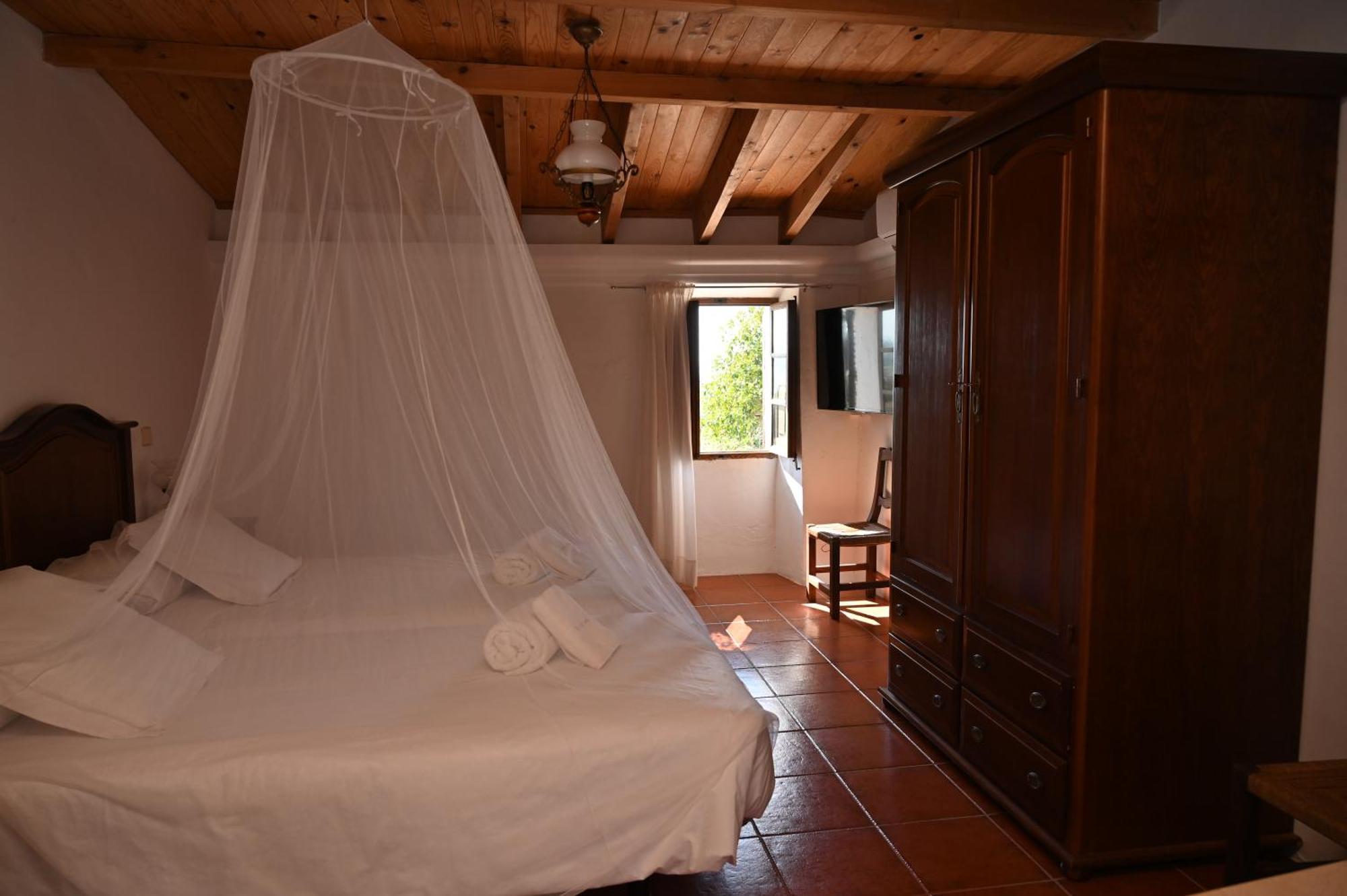Finca Sa Cova Vella Manacor  Buitenkant foto